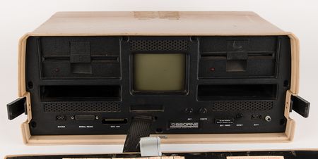 Lot #4255 Osborne 1 Portable Computer - Image 2