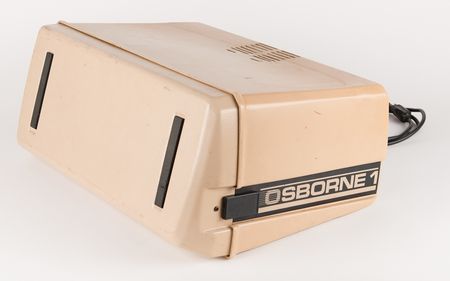 Lot #4255 Osborne 1 Portable Computer - Image 5