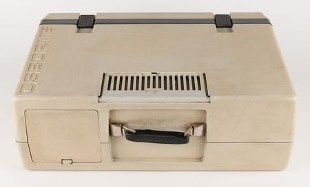 Lot #4256 Osborne 1A Portable Computer - Image 6