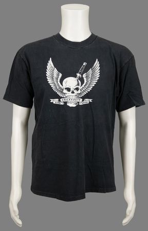 Lot #4130 Apple Computer 'Creative Services' Skull with Wings T-Shirt - 