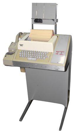 Lot #4242 Digital Equipment Corporation (DEC) PDP-8 Minicomputer Collection - Image 2