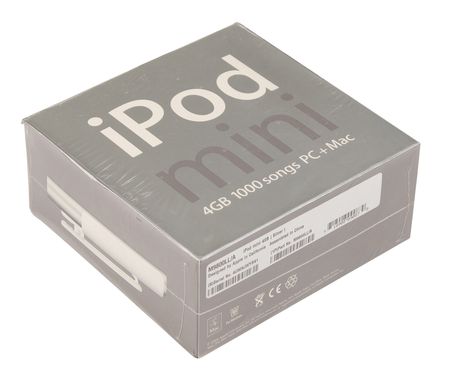Lot #4225 Apple iPod Mini (2nd Generation, Sealed - Silver, 4GB) - Image 3