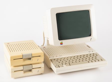 Lot #4055 Apple IIc Computer (Canadian Model) with Monitor, Stand, and Travel Case - Image 1
