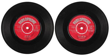 Lot #570 Beatles Signed 'Love Me Do / P.S. I Love You' 45 RPM Single Record - Parlophone UK First Pressing - Signed One Day After Its Release - Image 1
