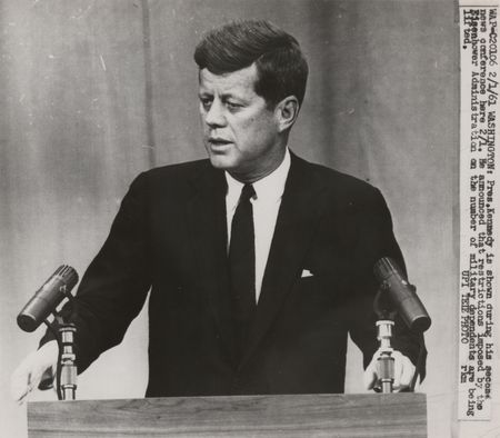 Lot #103 John F. Kennedy Original Wirephoto - Image 1