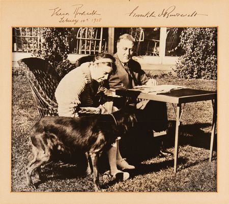 Lot #32 Franklin and Eleanor Roosevelt Signed Photograph as President and First Lady - Image 1