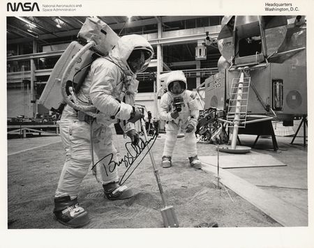 Lot #412 Buzz Aldrin Signed Photograph - Image 1