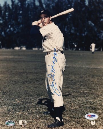 Lot #779 Joe DiMaggio Signed Photograph - Image 1