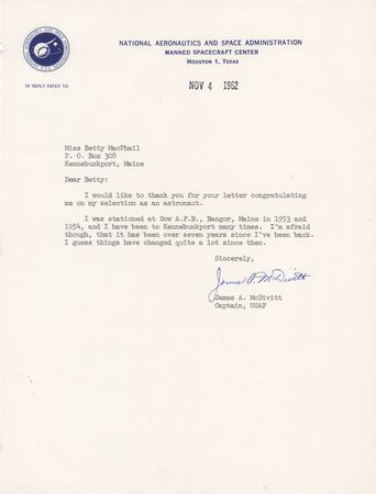 Lot #453 Jim McDivitt (2) Signed Items - Early TLS and Signed Photograph - Image 2