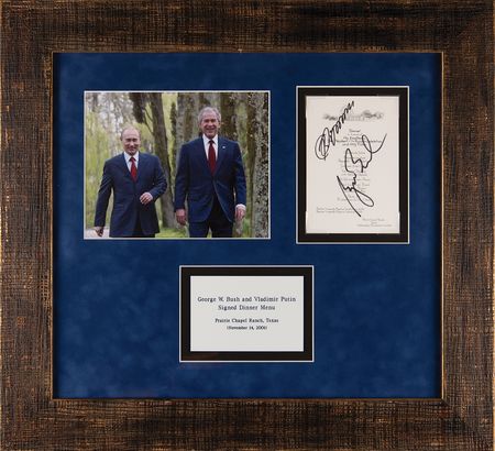 Lot #44 George W. Bush and Vladimir Putin Signed 2001 Dinner Menu as American and Russian Presidents - Image 1