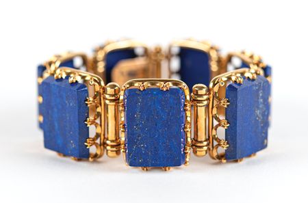 Lot #5021 Edwin Booth Family Collection: 14K Gold and Lapis Lazuli Bracelet - Image 1