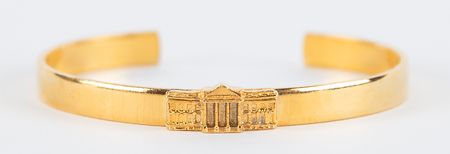 Lot #137 Melania Trump White House Gift - Bracelet - Image 1