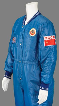 Lot #479 Soviet Cosmonaut TZK-14 Cold Weather Survival Coat - Image 3