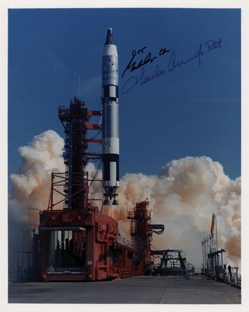 Lot #444 Gemini 5 Signed Photograph