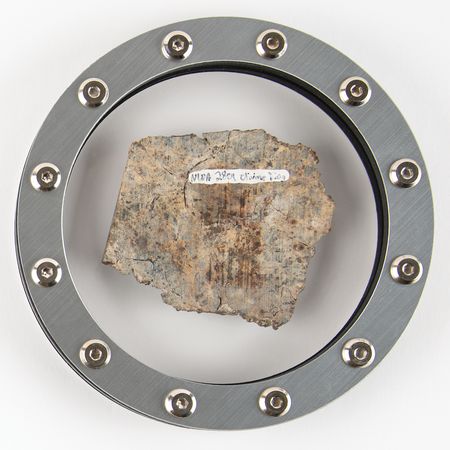 Lot #6517 NWA 2801 Meteorite Slice?from the Asteroid Vesta - Image 7