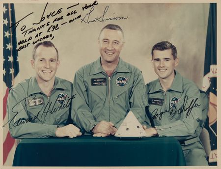 Lot #6121 Apollo 1 Signed Photograph with Rare Flight Suit Patches of Gus Grissom and Ed White II - Image 2