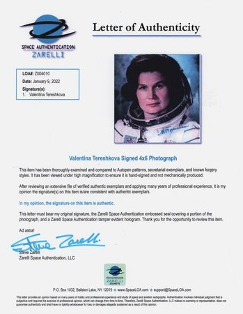 Lot #6512 Valentina Tereshkova Signed Photograph - Image 2