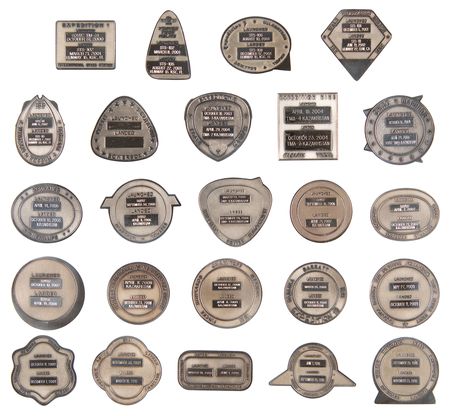 Lot #6457 ISS Robbins Medallion Collection (24) - From the Personal Collection of Alan Bean - Image 3