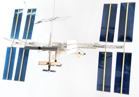 Lot #6478 Isao Hirai: International Space Station (5) 1:100 Scale Conceptual Models - Image 2