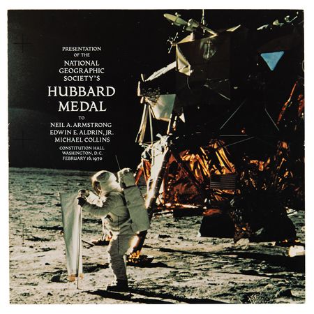 Lot #6124 Apollo 11 Crew-Signed Hubbard Medal Program - Image 2