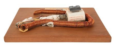 Lot #6339 Apollo 16 Crew-Presented Lunar Module Utility Light with Cable and Plug - From the Personal Collection of Edgar Mitchell - Image 3