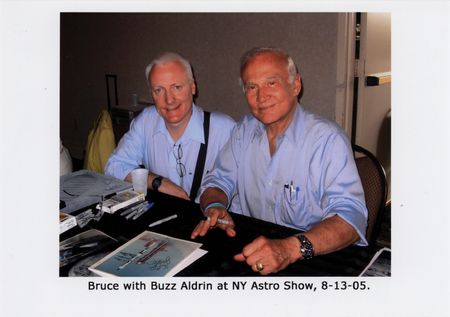 Lot #381 Gemini 12 Signed Photograph - Image 2