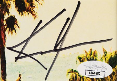 Lot #701 Keanu Reeves Signature - Image 2
