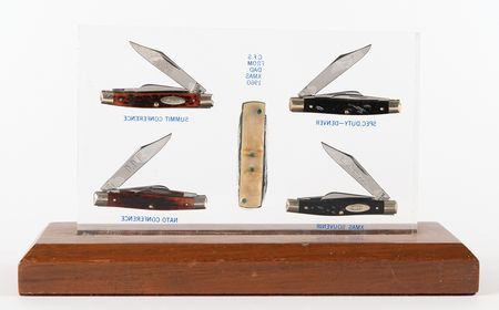 Lot #88 Dwight D. Eisenhower (5) Gift Pocketknives - From the Family Collection of Brig. Gen. Robert L. Schulz - Image 2