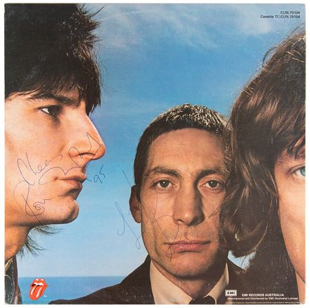 Lot #7124 Rolling Stones Signed Album - Black and Blue - Image 3