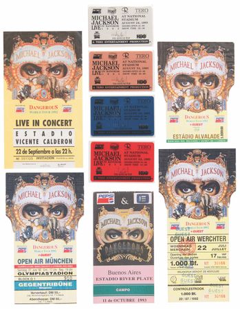 Lot #7469 Michael Jackson (9) Dangerous World Tour