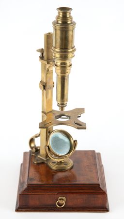 Lot #164 Cuff-style Brass Microscope by George Sterrop (c. 1750) - Image 2