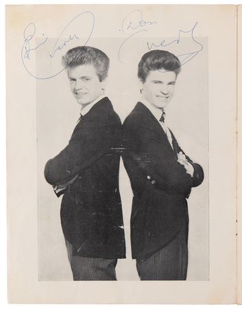 Lot #552 Mick Jagger, Little Richard, and the Everly Brothers Signed Program - Image 3