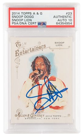Lot #1207 Snoop Dogg Signed Trading Card - PSA GEM