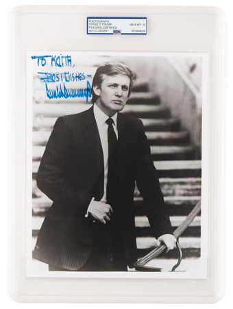 Lot #1044 Donald Trump Signed Photograph - PSA GEM