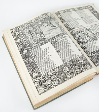 Lot #407 Kelmscott Chaucer: The Works of Geoffrey Chaucer by Kelmscott Press (1896) - 'The finest book since Gutenberg' - Image 7