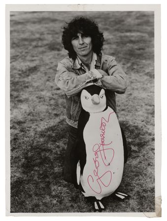 Lot #536 Beatles: George Harrison Signed Photograph - Image 1