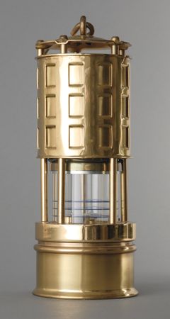 Lot #3015 Calgary 1988 Winter Olympics Torch and Mother Flame Lamp - Image 6