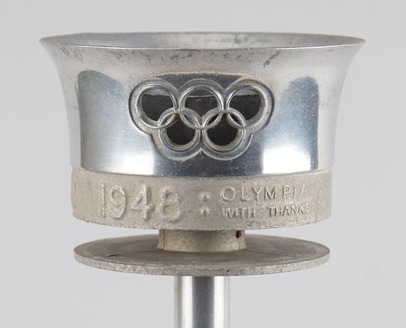 Lot #3003 London 1948 Summer Olympics Torch - Image 4