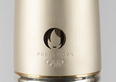 Lot #3040 Paris 2024 Summer Olympics Torch - Image 3