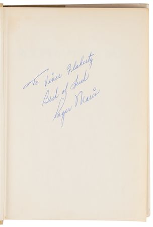 Lot #915 Roger Maris Signed Book - Roger Maris at Bat - Image 4