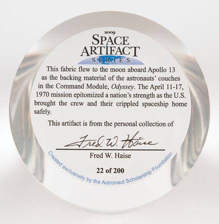 Lot #559 Apollo 13 Flown Couch Segment (Ltd. Ed. #22/200) - Image 3