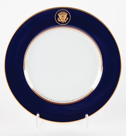 Lot #246 Ronald Reagan White House China Plate - Image 1