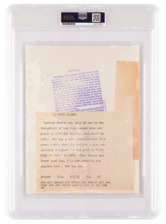 Lot #841 Marilyn Monroe Original 'Type III' Photograph - Image 2