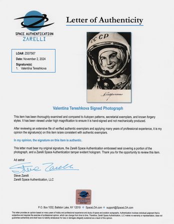 Lot #398 Valentina Tereshkova Signed Photograph - Image 2