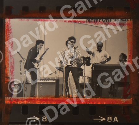 Lot #608 Bob Dylan and the Butterfield Blues Band Soundcheck Contact Sheet Photograph by David Gahr, Newport 1965 - Dylan Goes Electric - Image 3
