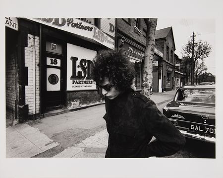 Lot #589 Bob Dylan Oversized Original Photograph by Barry Feinstein - 'LSD Partners/Pickfords, Nottingham, 1966' - Image 1