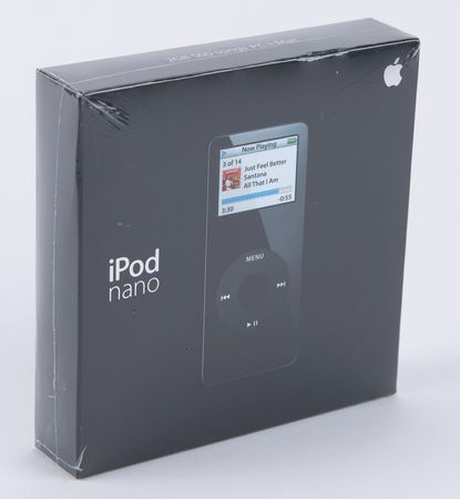 Lot #6144 Apple iPod Nano (1st Generation, Sealed - 2GB, Black) - Image 1