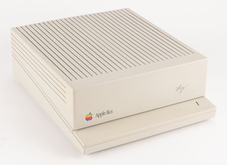 Lot #6072 Apple IIGS 'Woz Edition' Computer with Monitor, Keyboard, Mouse, External Drives, and Manuals - Image 7