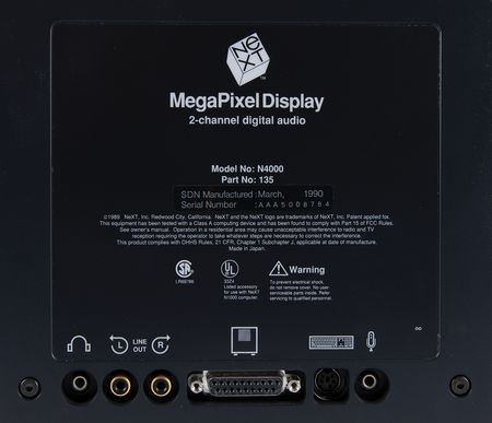 Lot #6082 NeXTcube Workstation Monitor, Printer, and Software (with Boxes) - Image 4