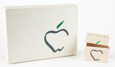 Lot #6063 Apple Macintosh 128K Computer and 'The First One Hundred Days? Dealer Launch Kit - From the Collection of Clement Mok - Image 10